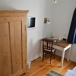 Bed and breakfast Burger Faehrhaus