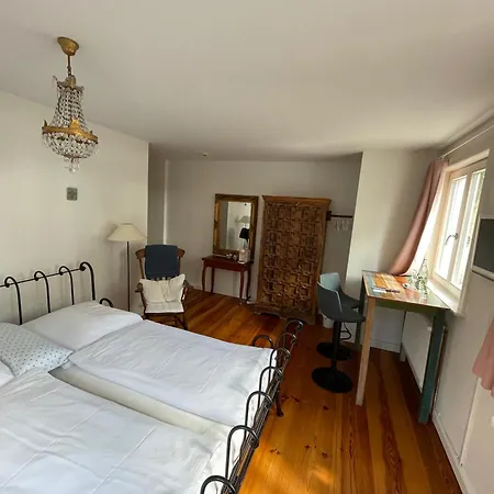 Burger Faehrhaus Bed & Breakfast *